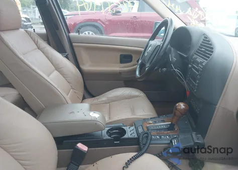 1997 BMW 328 from USA, damaged, VIN WBACD4329VAV53234